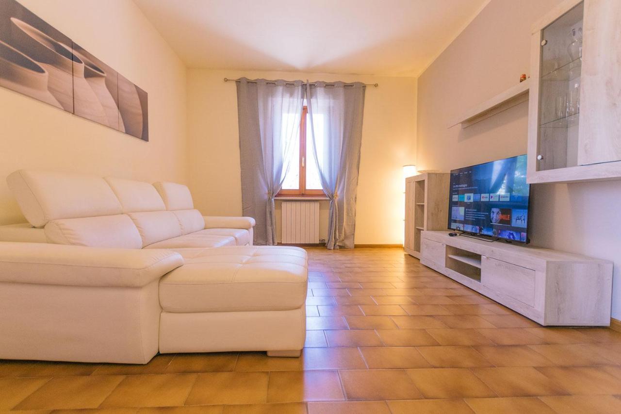 Podere La Vignata Toiano Buitenkant foto